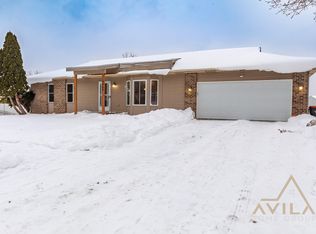 4465 Wintergreen Dr SE, Kentwood, MI