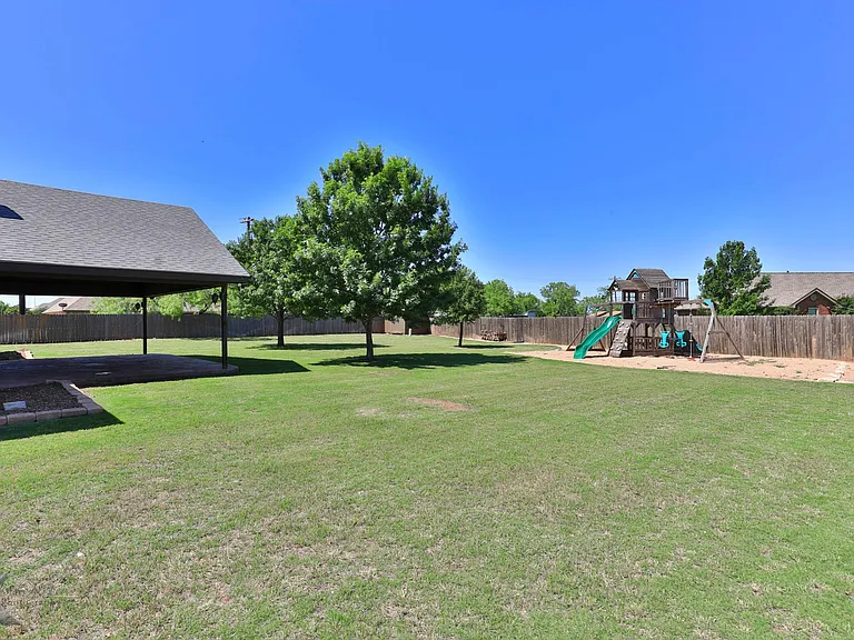 342 Pilgrim Rd — Photo 36