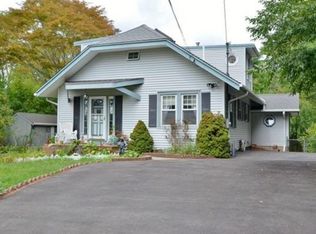 4 Mayflower Ave, Wareham, MA 02571