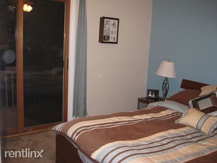 5th image of 5844 Sunrise Ave #2W