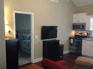 307A E 41st St, Savannah, GA 31401