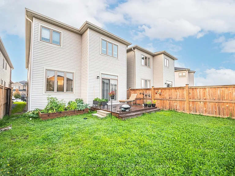36 Sasco Way — Photo 15