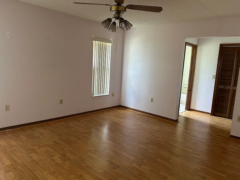 4380 Puritan Ln — Photo 6