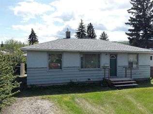 6379 31st Ave NW, Calgary, AB T3B 1J9