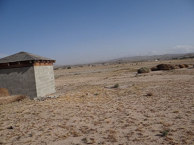 1st image of 18018 Santa Fe Trl