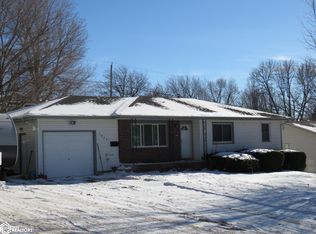 1026 Skyline Dr, Carroll, IA 51401