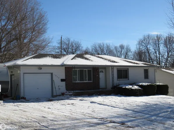 1026 Skyline Dr, Carroll, IA 51401