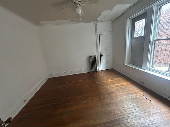 5th image of 1913 Market St APT 2A