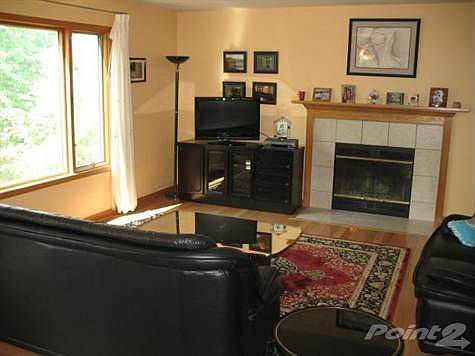 3rd image of 592 Ironwood Way