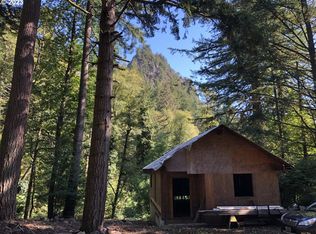 152 Kueffler Rd, Skamania, WA 98648