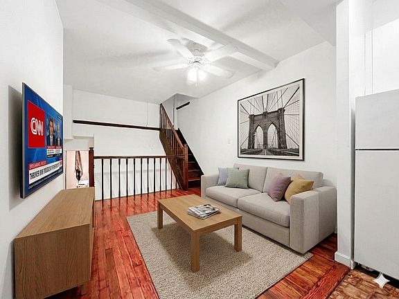 2nd image of 146 E 39th St #1D*