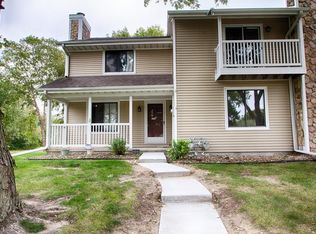 257 52nd St, West Des Moines, IA 50265
