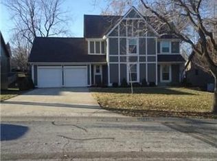 10584 Gillette St, Overland Park, KS 66215