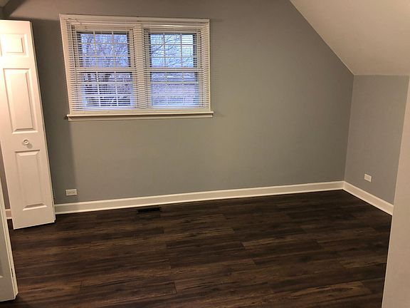 5th image of 5035 Forster Ave