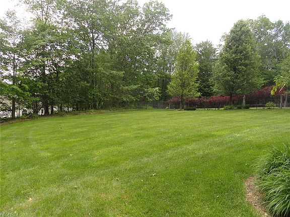 4th image of 407 Starr Line Dr