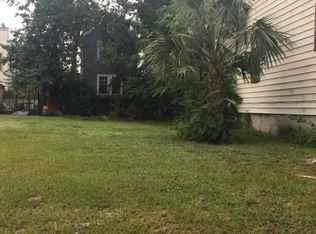 39 Cooper St, Charleston, SC 29403