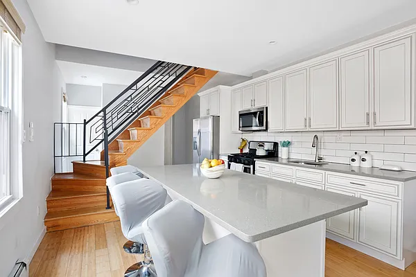 Sold by Compass | media 2