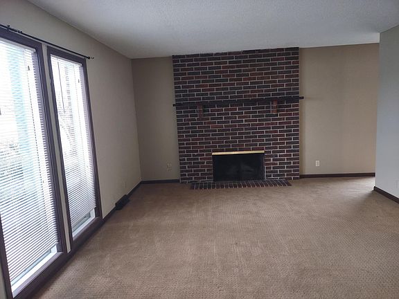 2nd image of 332 Southampton Dr APT 1