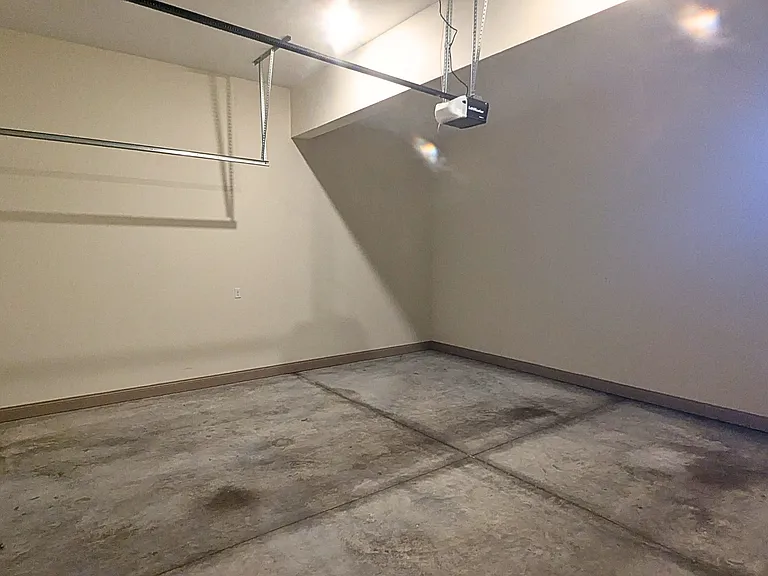 3489 S Constance Ave — Photo 39