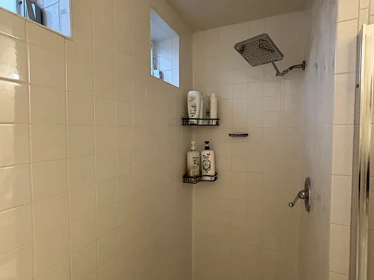4950 Bayshore Blvd #28 — Photo 21