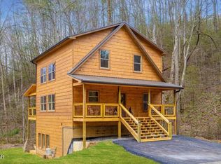 1615 Bear Valley Rd, Sevierville, TN 37876