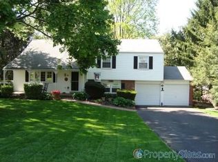 17 Teresa Ln, Chalfont, PA