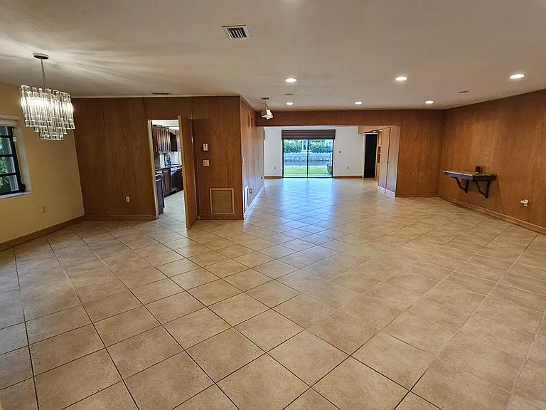 1855 Daytonia Rd — Photo 8