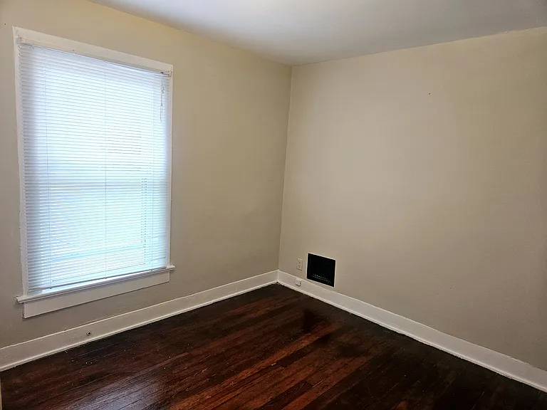 62 McClure St — Photo 7