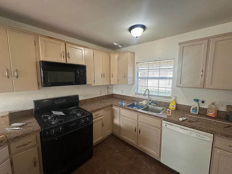 5131 Cortelyou Ln — Photo 11