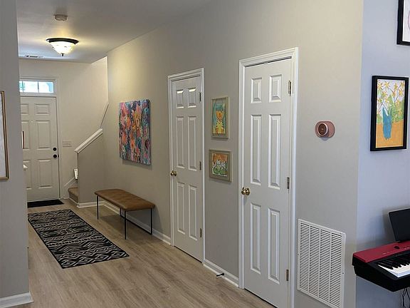 4th image of 503 Thyme Pl