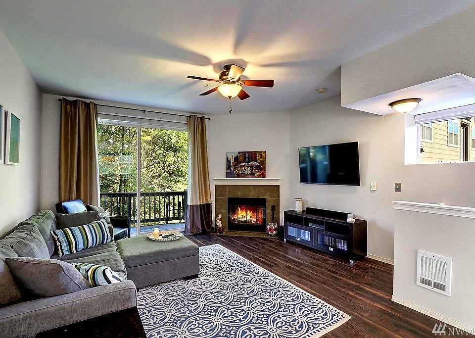 1st image of 3116 164th St SW APT 714
