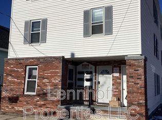 11 Nevada St #1, Nashua, NH 03060