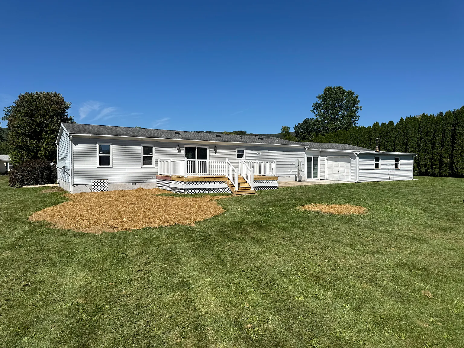 3 bed, 1680 sqft, $2,495 — Photo 3