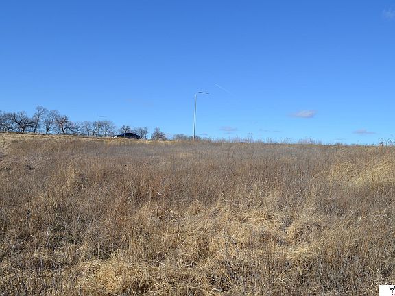 3rd image of LOT 6 E Park St