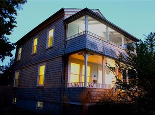 16 Huron St, Warwick, RI 02889