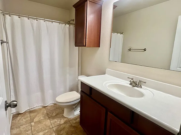 303 Koufax Ct — Photo 15