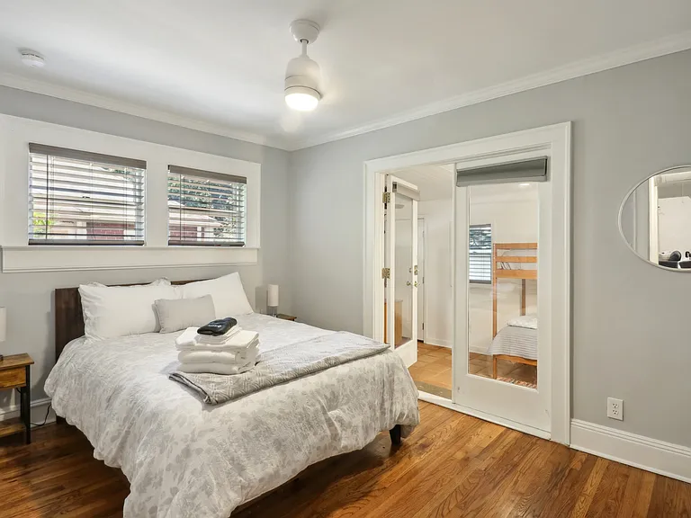 1003 Glenwood Ave SE — Photo 25