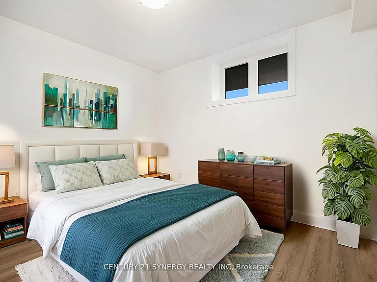 261 Argile St #B — Photo 20