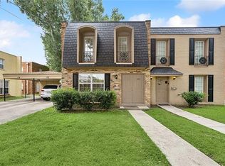 233 W Kenilworth St, New Orleans, LA 70124