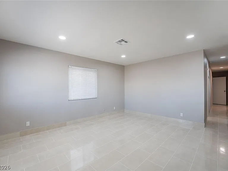 5279 Vicksburg Ave — Photo 7