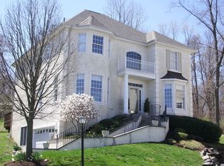 1128 Riverview Ln, Conshohocken, PA