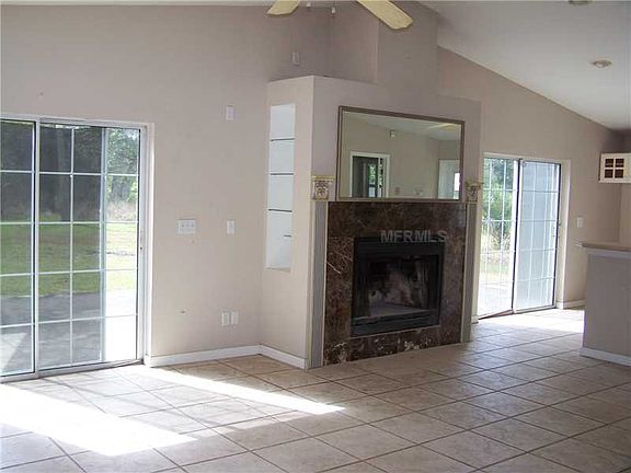 2nd image of 2382 Grand Ave