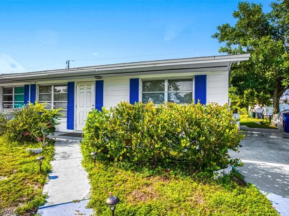 1116 Westminster St W, Lehigh Acres, FL 33936