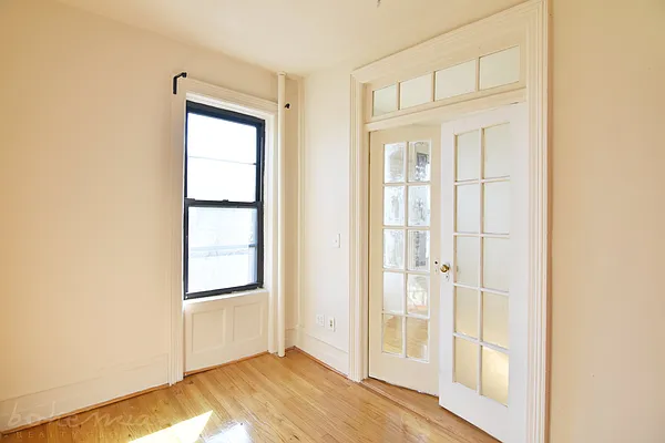 Rented by Bohemia Realty Group | media 13