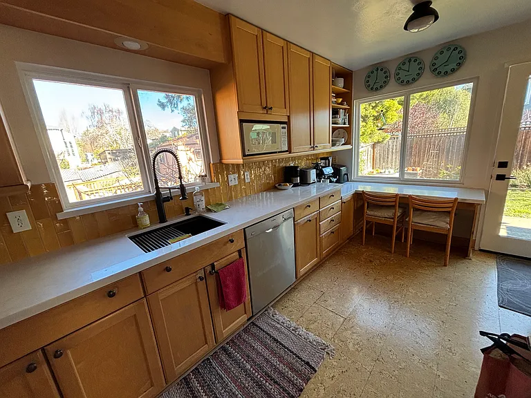 1545 Keoncrest Dr — Photo 5