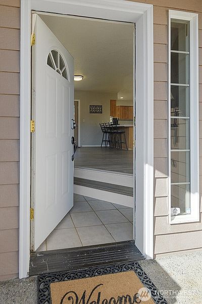 3rd image of 132 Lone Oak Road