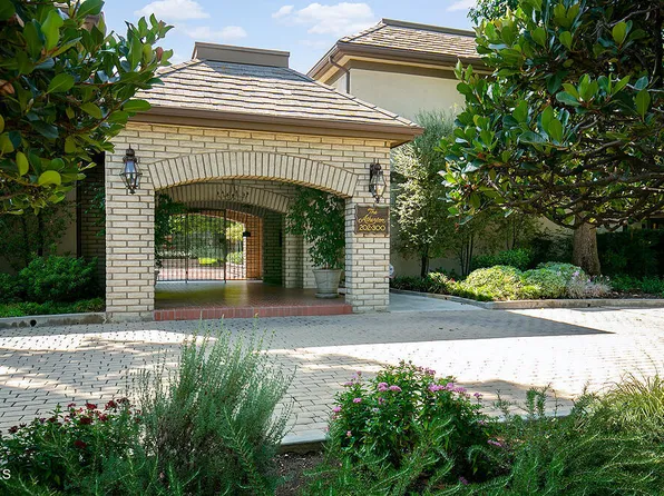 252 Palmetto Dr, Pasadena, CA 91105