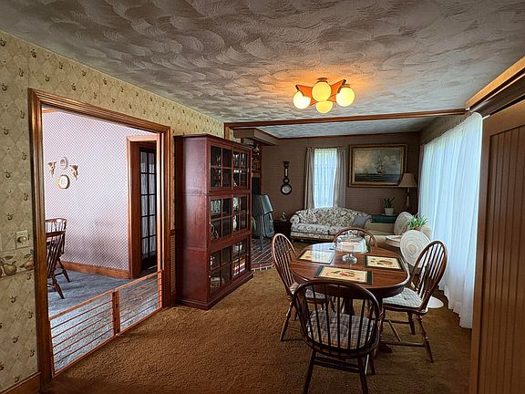 5th image of 243 Fort Hill Road