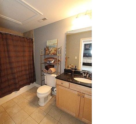 5th image of 1515 Lafayette Ave Unit 402