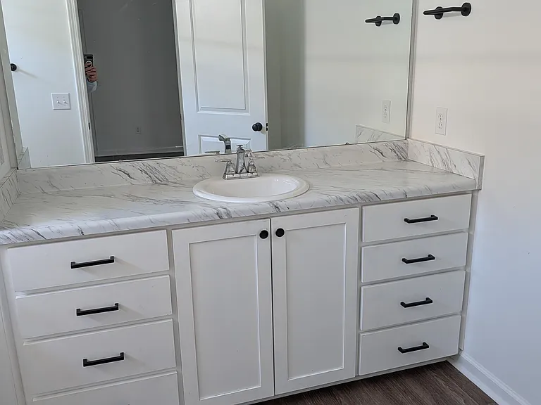 129 Edgefield Rd — Photo 9